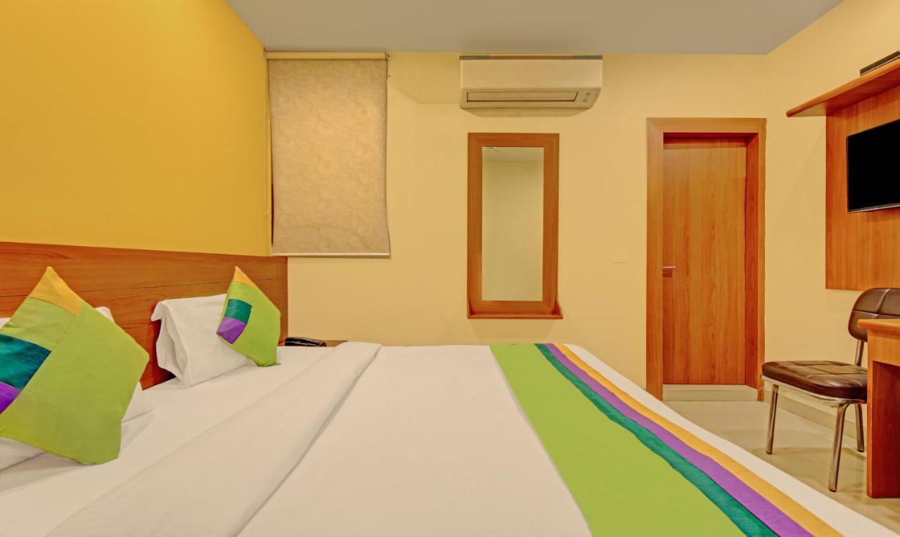 Treebo Tms Residency Hotel New Delhi Exterior photo