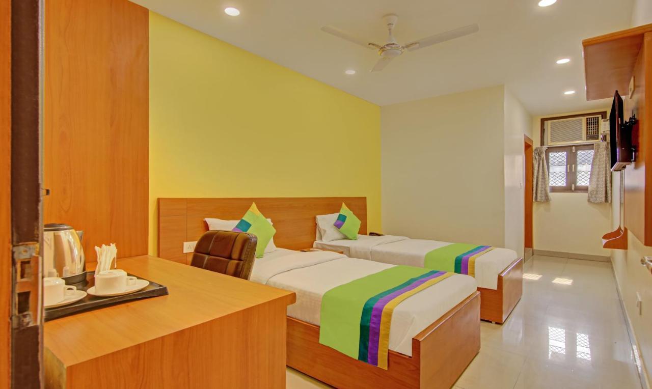 Treebo Tms Residency Hotel New Delhi Exterior photo